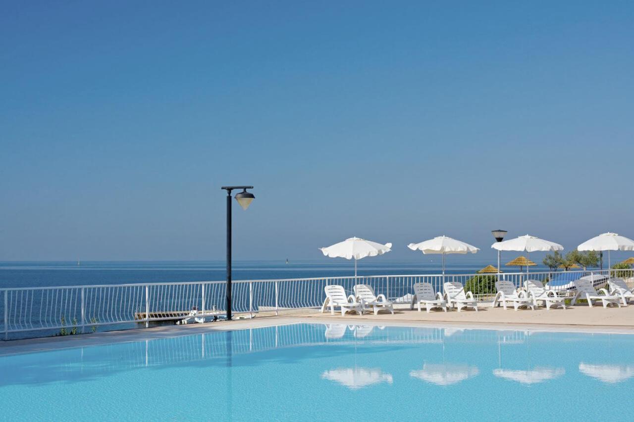 Easyatent Fkk Safari Tent Solaris Naturist - Clothes Free Porec Bagian luar foto