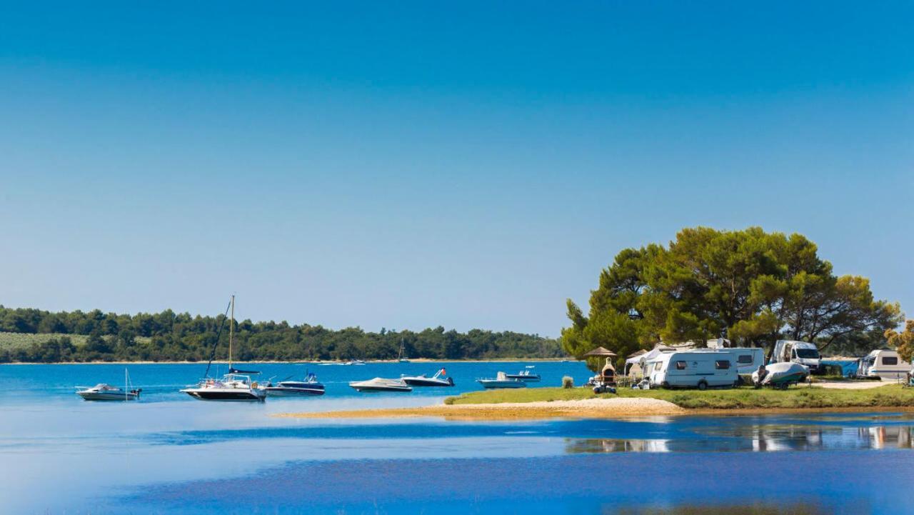 Easyatent Fkk Safari Tent Solaris Naturist - Clothes Free Porec Bagian luar foto